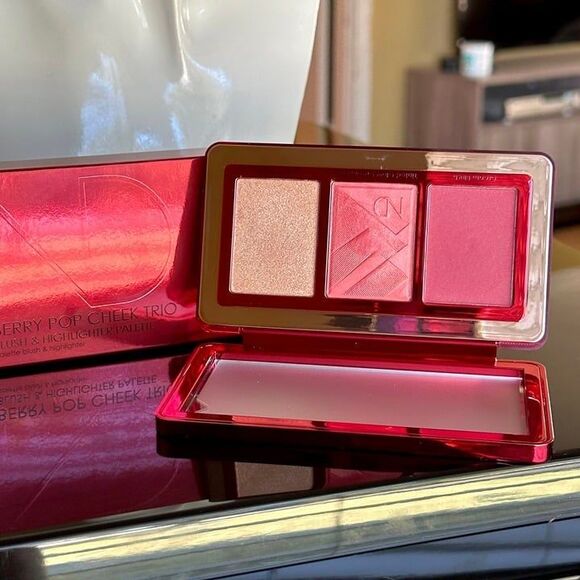 Natasha Denona Berry Pop Cheek Trio Cranberry Red Glow Cream Blush Highlight - Picture 6 of 12